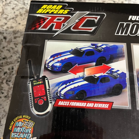Dodge Viper Remote control SRT-10 blue- white car - Picture 6 of 14